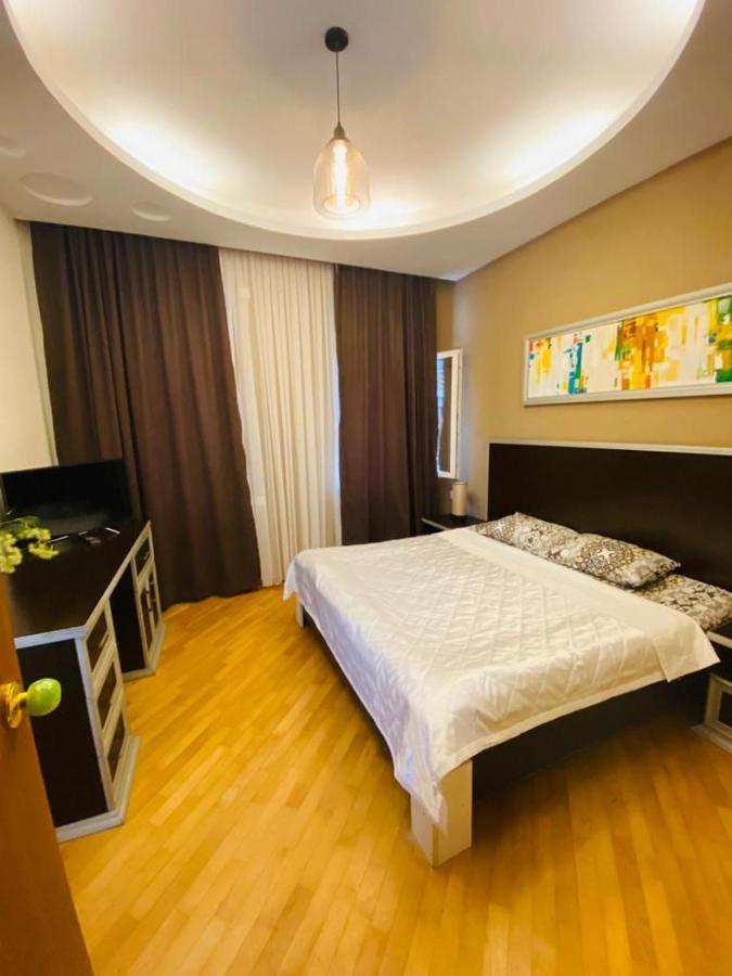 Apart Voyage Batumi Exteriör bild